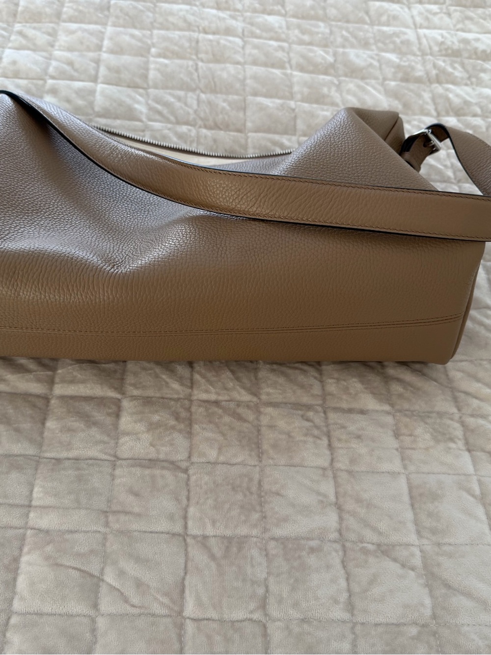 The Horse Lottie Bag - Picture 4 of 11